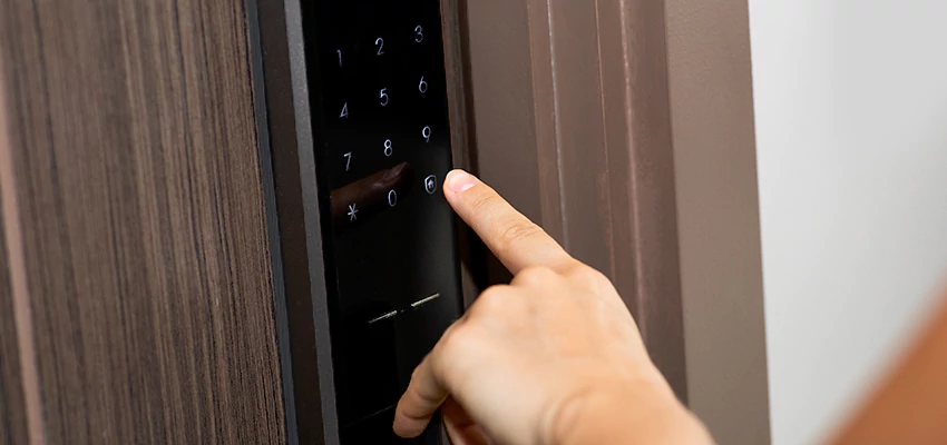 Smart Electric Locks Replacement Services in Hoffman Estates