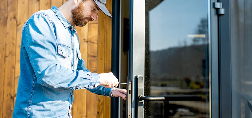 Frameless Glass Storefront Door Locks Replacement in Hoffman Estates