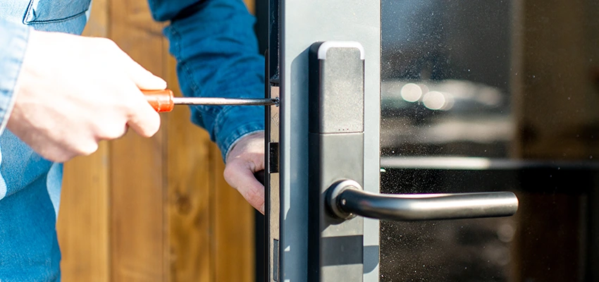 Aluminium Door Lock Replacement in Hoffman Estates