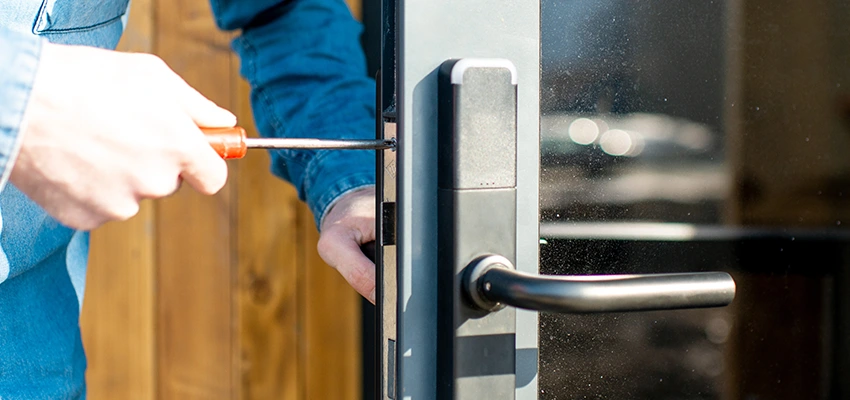 Aluminium Door Lock Replacement in Hoffman Estates, Illinois