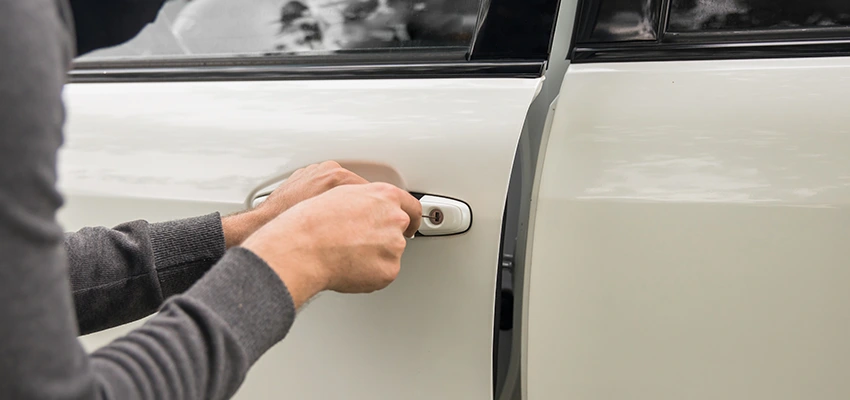 Unlock Car Door Service in Hoffman Estates