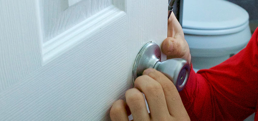 Vintage Door Knob Replacement in Hoffman Estates, IL