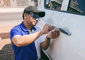 Car Locksmith in Hoffman Estates, IL